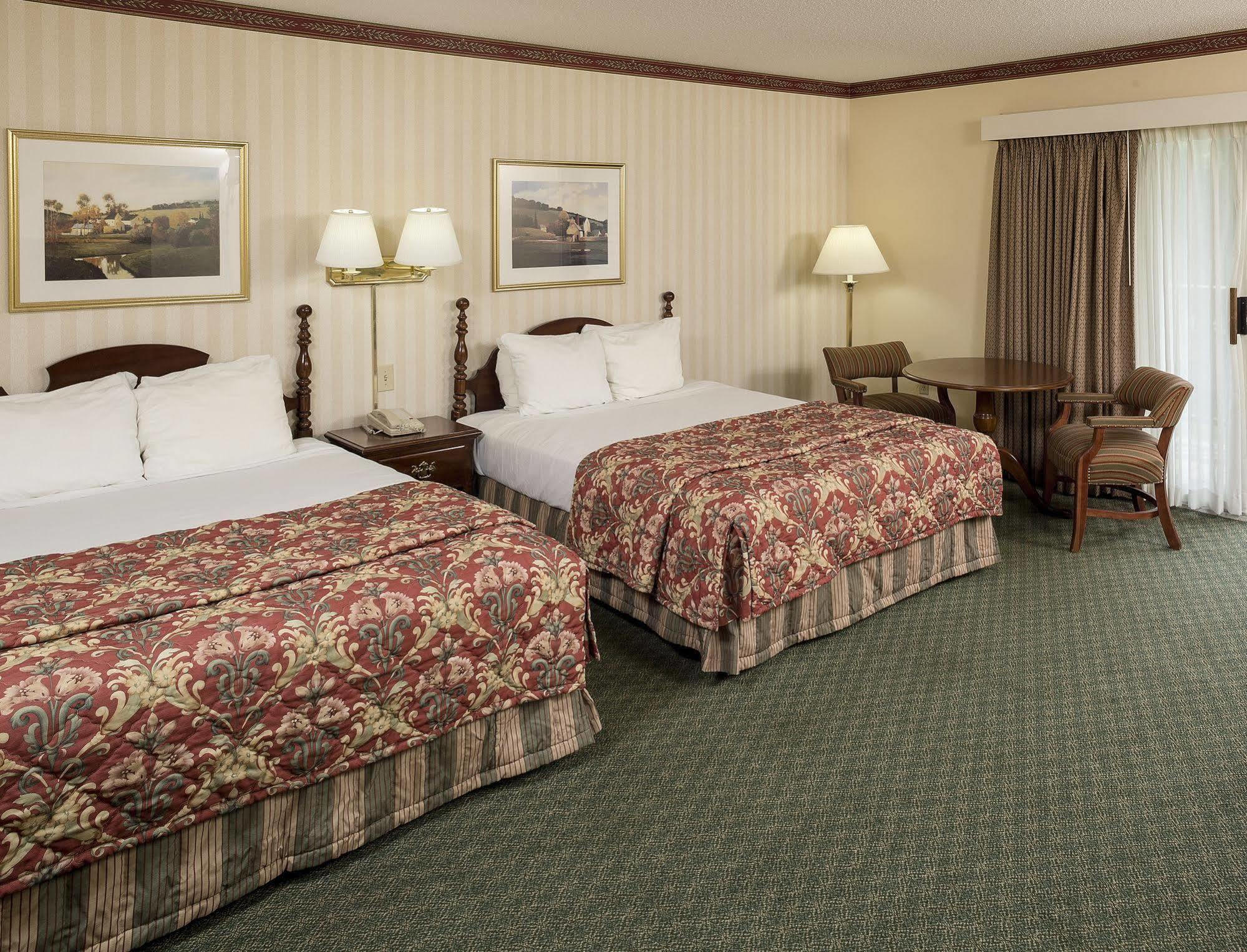 Fairbanks Inn Saint Johnsbury Exterior photo
